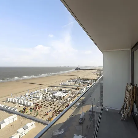 아파트 In Belgium With Spacious Terraces 블랑켄베르크