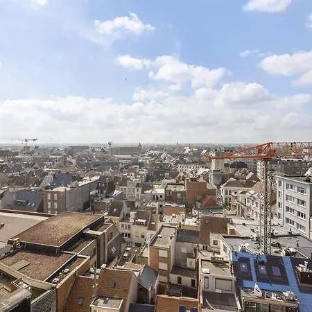 In Belgium With Spacious Terraces 블랑켄베르크